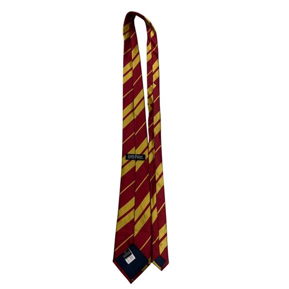 The Wizarding World of Harry Potter Gryffindor Necktie Official Logo - Picture 5 of 6
